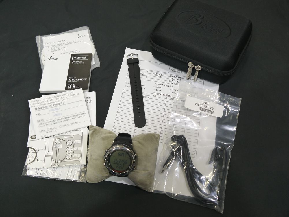 【新品，送料無料】 Bism ダイブデモ グランデ ソリッドシルバー 電池交換 耐圧検査済 初回保証付(ダイブコンピュータ)｜売買されたオークション情報、yahooの商品情報をアーカイブ公開 - オークファン ダイブコンピュータ