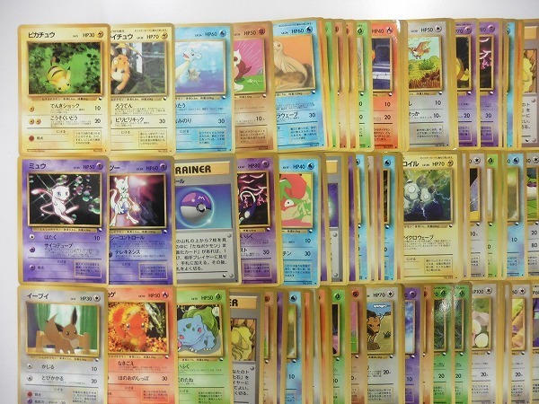 sD850t [大量] 旧裏面 ポケモンカード 拡張シート 約200枚 ピカチュウ