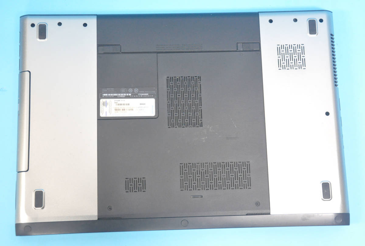 Vostro DELL 0 3750の前面・背面詳細レビュー⁄パソ兄さん 3750の底面