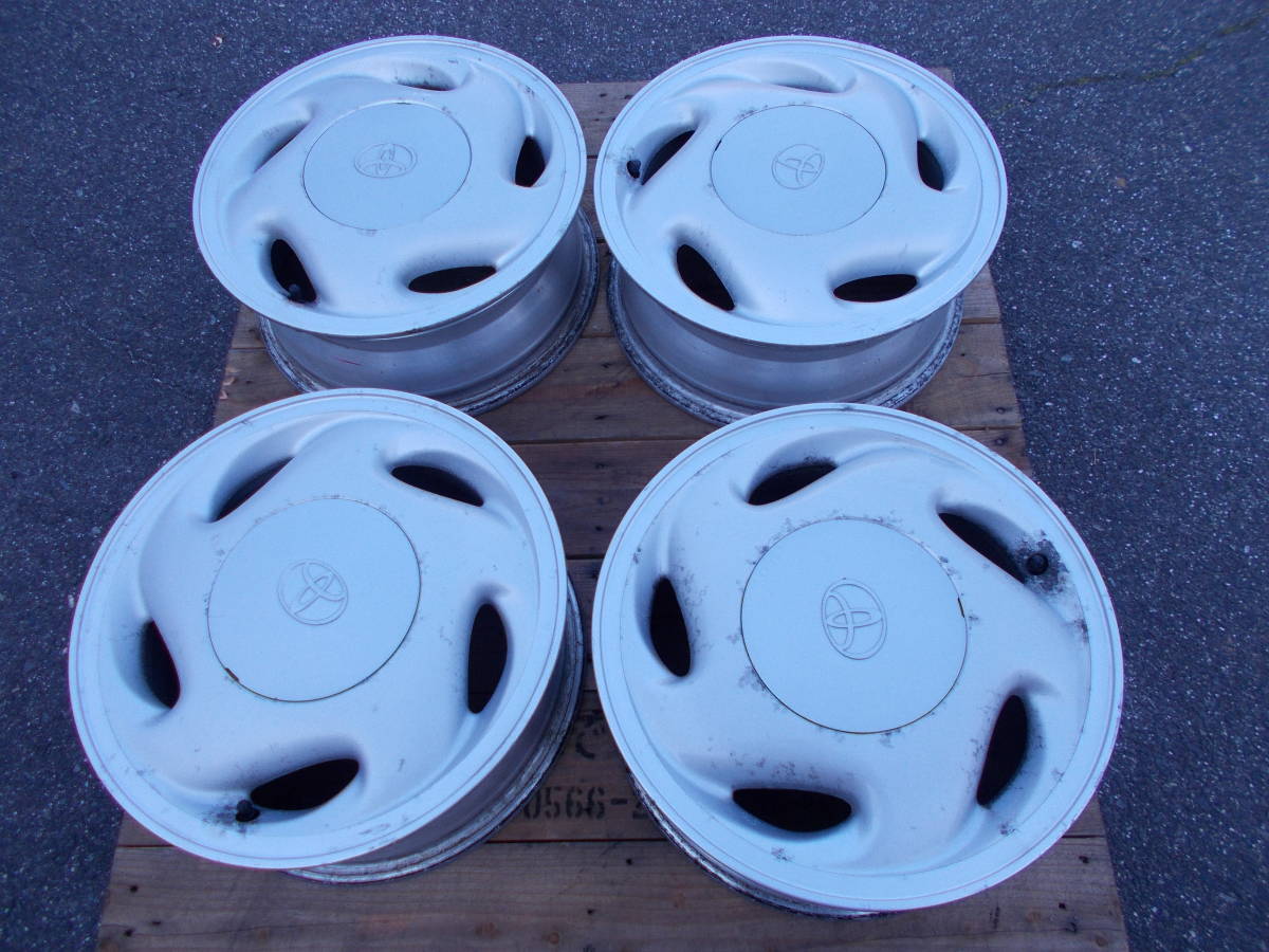  トヨタ純正 初代 エスティマ10系 15x6.0J +50 114.3 5穴 4枚セット(純正品)｜売買されたオークション情報、yahooの商品情報をアーカイブ公開 - オークファン 5穴