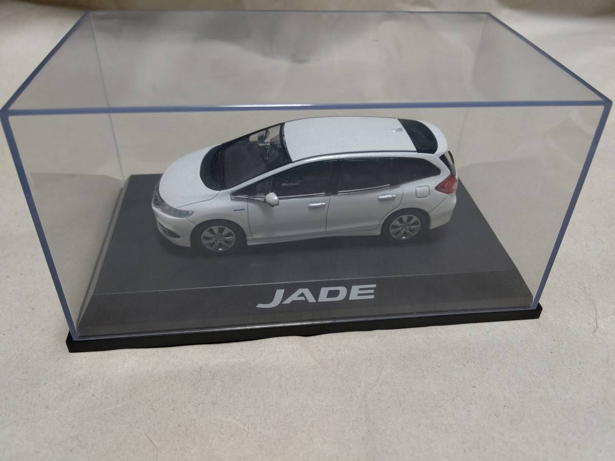 最新作，大人気 1/43 ホンダ カラーサンプル ジェイド ホワイト 特注 HONDA JADE 紙箱なし(乗用車)｜売買されたオークション情報、yahooの商品情報をアーカイブ公開 - オークファン 乗用車