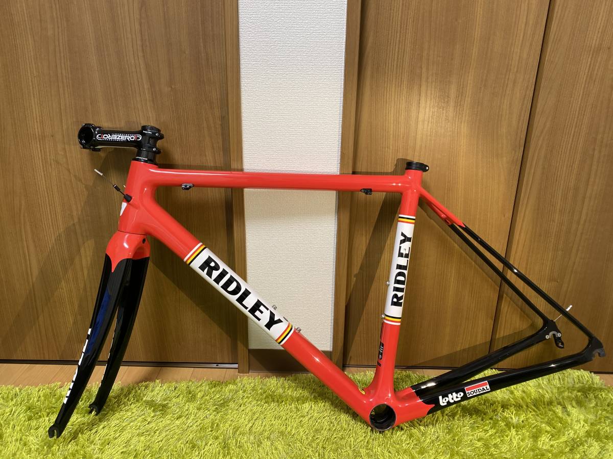 RIDLEY HELIUM RS 2015 XS フレームセット 補修塗装あり リドレー ヘリウム RS レトロカラー ロードバイク 自転車 カーボン(ロードバイク)｜売買されたオークション情報、yahooの商品情報をアーカイ ロードバイク