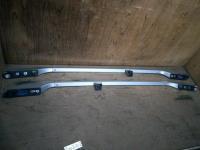 アウトランダー CW5W 三菱純正? ルーフキャリア 天井 アウトランダー