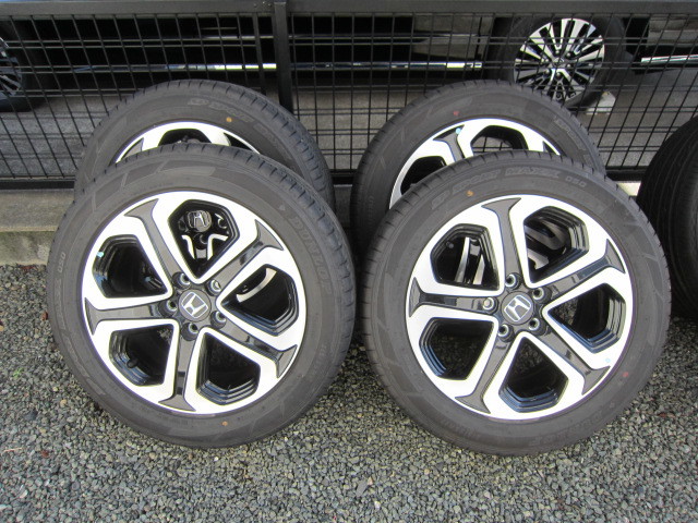 ホンダ ヴェゼル 純正ホイール＆215/55R17 ダンロップ SP SPORT MAXX