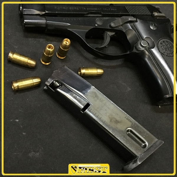 8752】マルシン製 ベレッタM84 ABS樹脂製モデルガン BERETTA マルシン