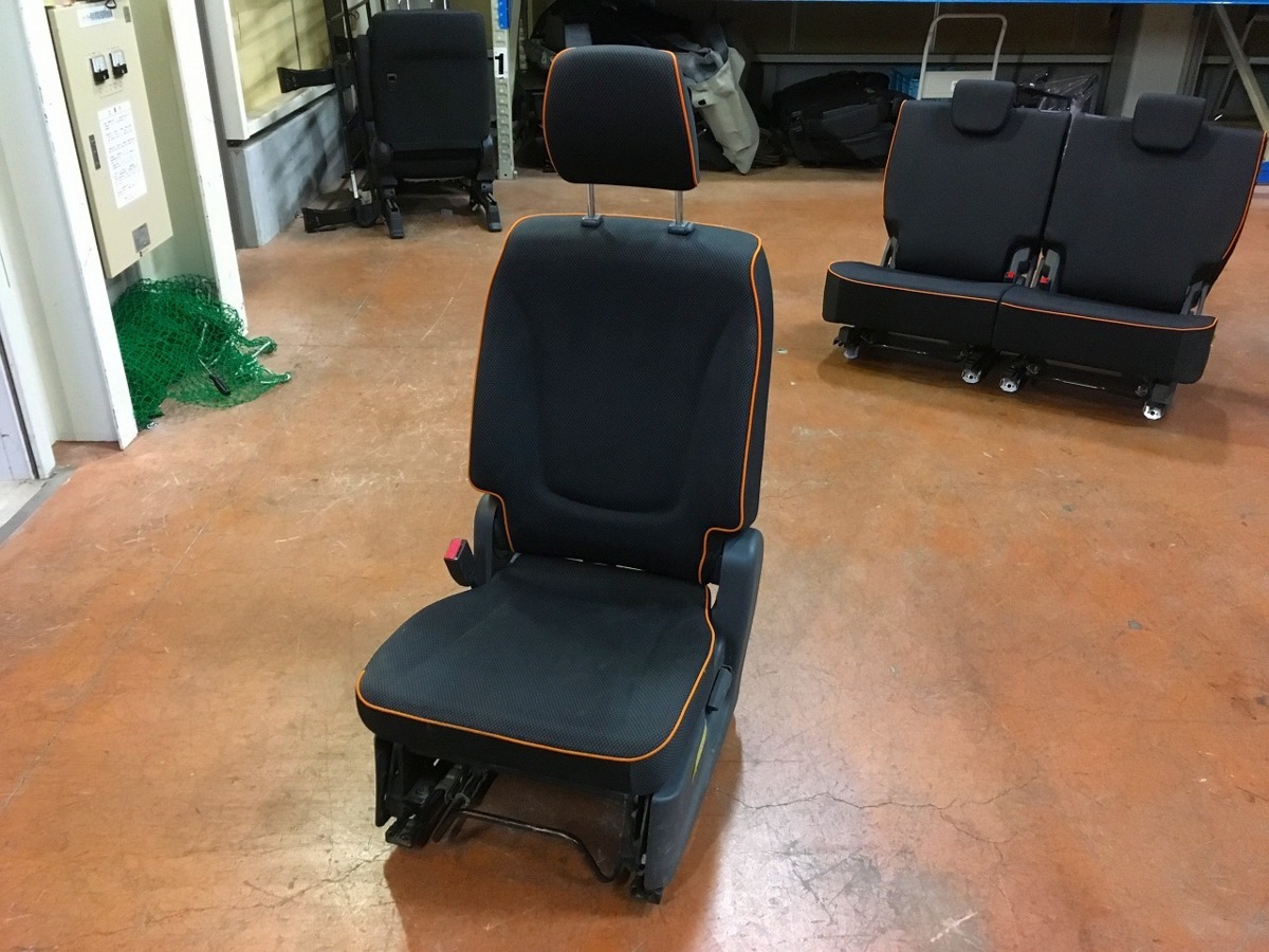 お得，格安 N管理60812 H26 ハスラー MR31S 助手席シート アシスタントシート トリムC26 走行208 639㎞(スズキ用)｜売買されたオークション情報、yahooの商品情報をアーカイブ公開 - オークファン スズキ用
