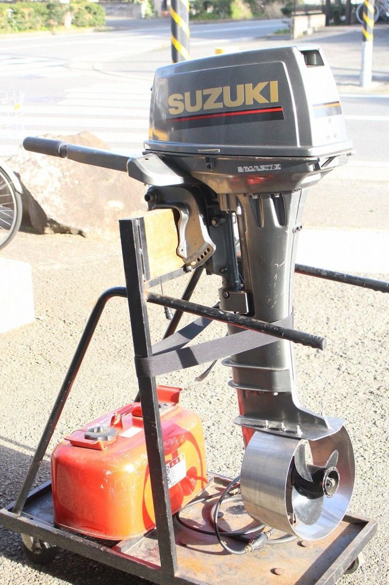  神奈川県藤沢市直接引き取り限定 SUZUKI 9.9馬力 DT9.9 00993L 船外機 ジャンク 燃料タンク付属 3-A063Z(10馬力未満)｜売買されたオークション情報、yahooの商品情報をアーカイブ公開 - オークファン 10馬力未満