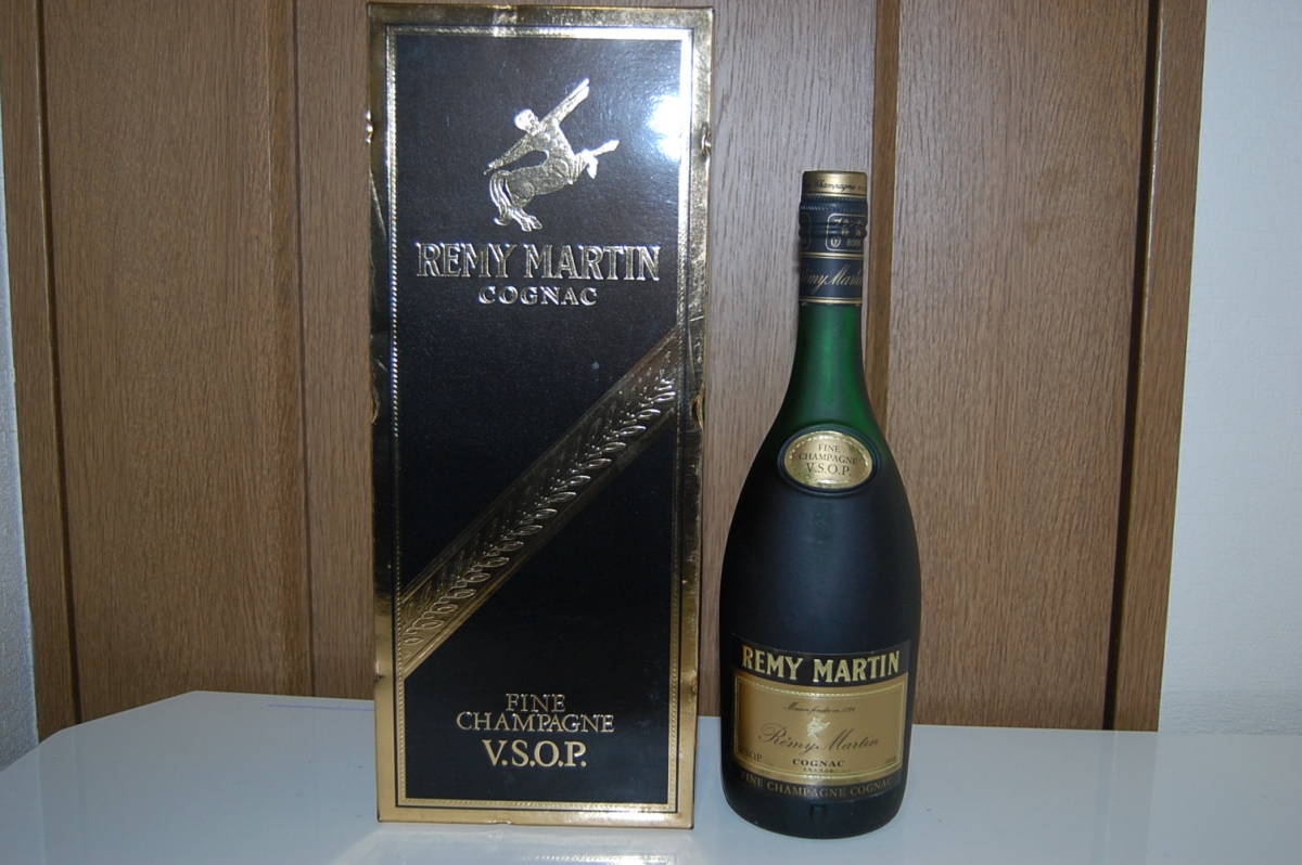 未開栓●ブランデーまとめて4本セット●レミーマルタン REMY MARTIN へネシー Hennessy BLACK DESIR レミーマルタン MARTIN 700ml 4本 ナポレオン SUPERIEUR