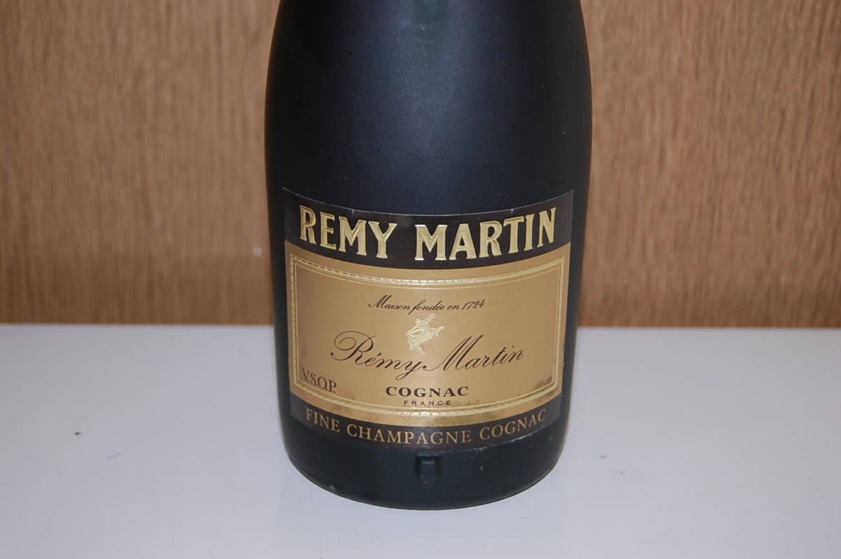 未開栓●ブランデーまとめて4本セット●レミーマルタン REMY MARTIN へネシー Hennessy BLACK DESIR レミーマルタン MARTIN 700ml 4本 ナポレオン SUPERIEUR