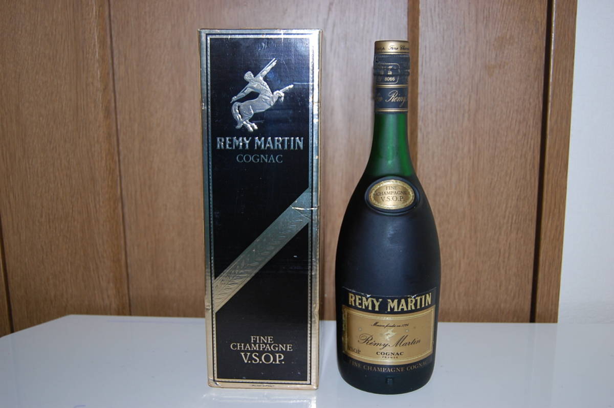 未開栓●ブランデーまとめて4本セット●レミーマルタン REMY MARTIN へネシー Hennessy BLACK DESIR レミーマルタン MARTIN 700ml 4本 ナポレオン SUPERIEUR