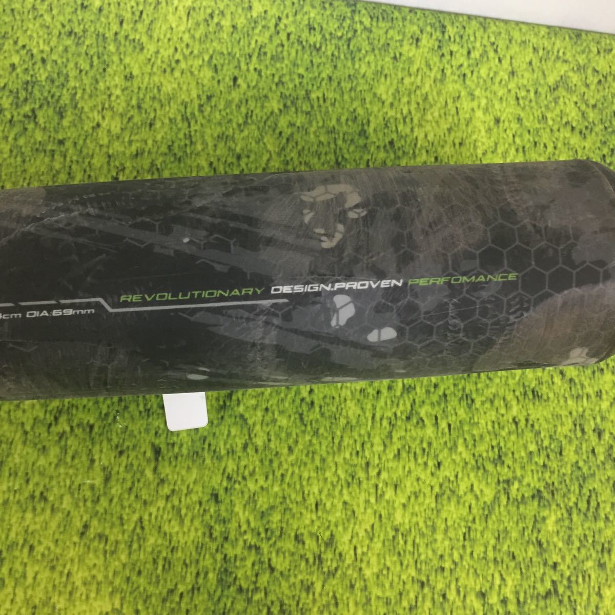 野球 希少REVOLTIGER iota HW 軟式バット 84cm 740g