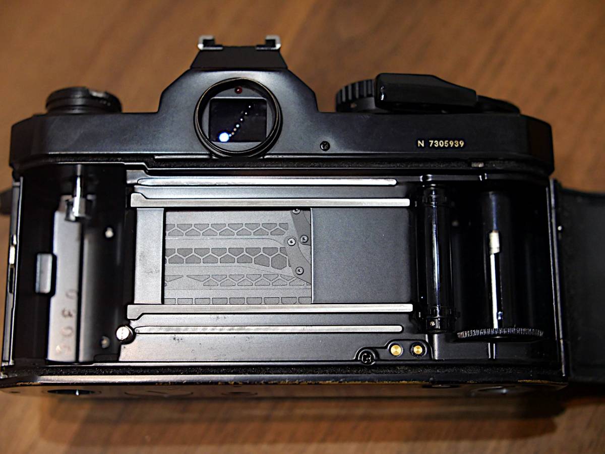 ニコン New FM2 ブラック FM2 Nikon ニコン NIKON 人気カメラ！ #1056