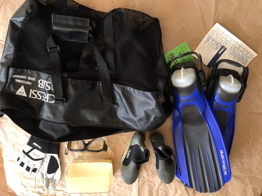 【定番人気，HOT】 TUSA ダイビング品(軽器材セット)｜売買されたオークション情報、yahooの商品情報をアーカイブ公開 - オークファン 軽器材セット