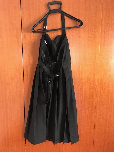 □美品 完売 noir kei ninomiya エプロン ドレス ワンピース XS コム