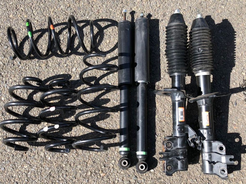 c25セレナ純正サスペンション一式 セレナ C25 ハイウェイスター 純正サスペンション 【公式通販】