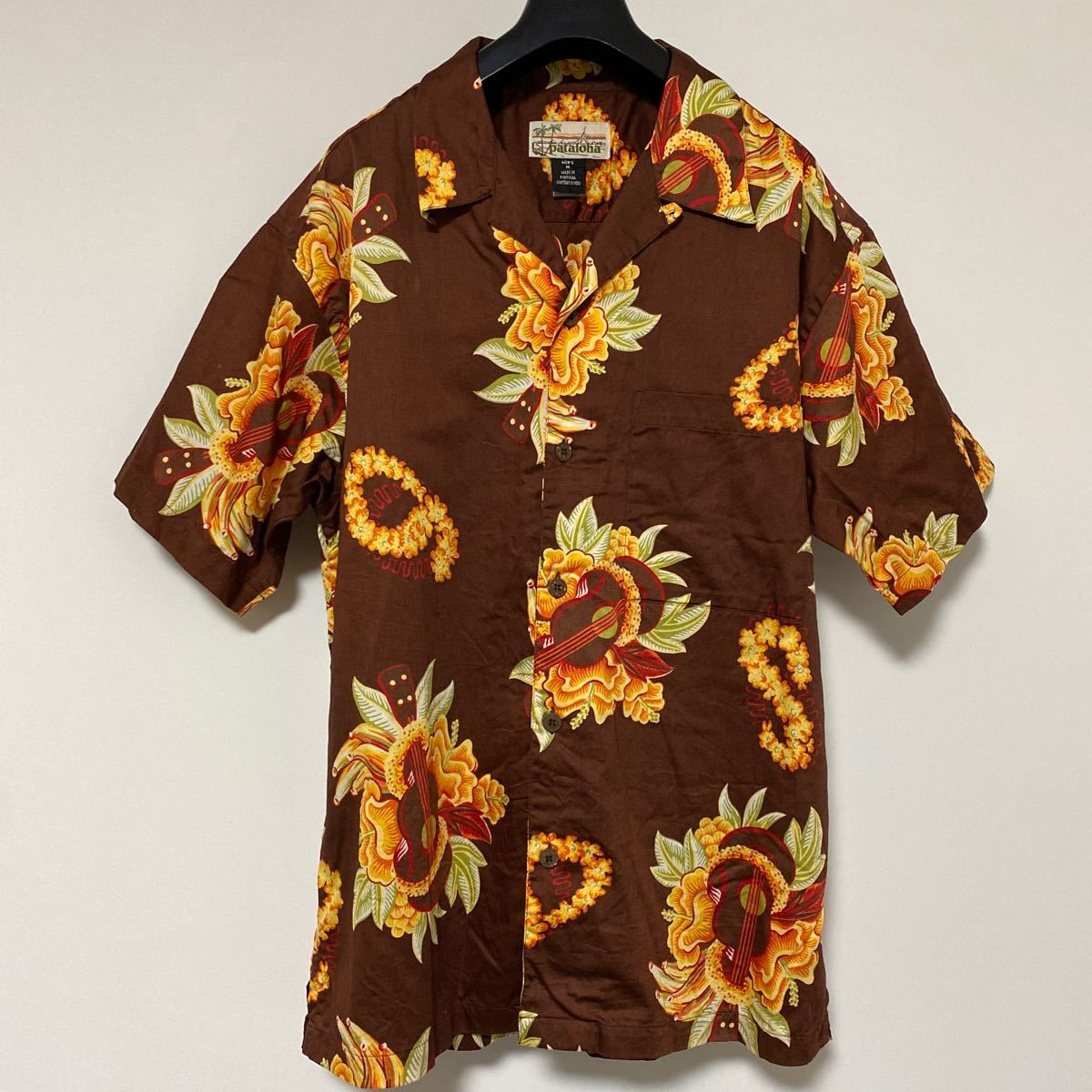 大人気，送料無料 2003 年 限定 カラー パタロハ ウクレレ アロハ シャツ M patagonia pataloha パタゴニア ポルトガル製(半袖シャツ)｜売買されたオークション情報、yahooの商品情報をアーカイブ公開 - オークファン 男性用