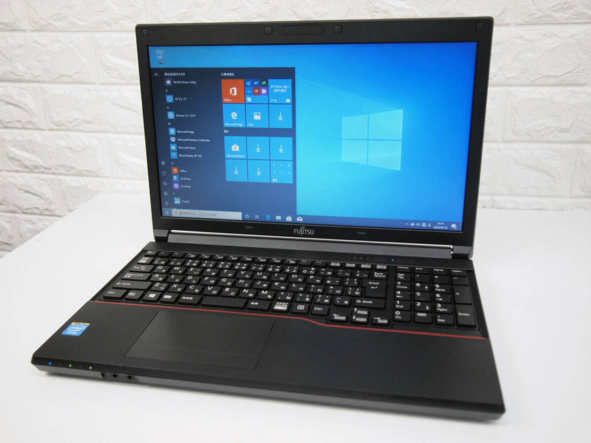 富士通 A553⁄HX LIFEBOOK ⁄ : Windows - メルカリ FUJITSU 15.6型