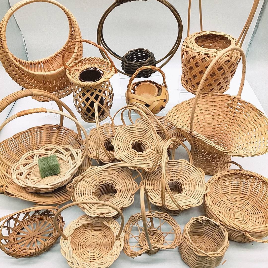 D208　【18点セット】 籐籠　まとめ　フラワーアレンジメント　花器　籐かご　バスケット　フラワーポット　ナチュラル雑貨_1