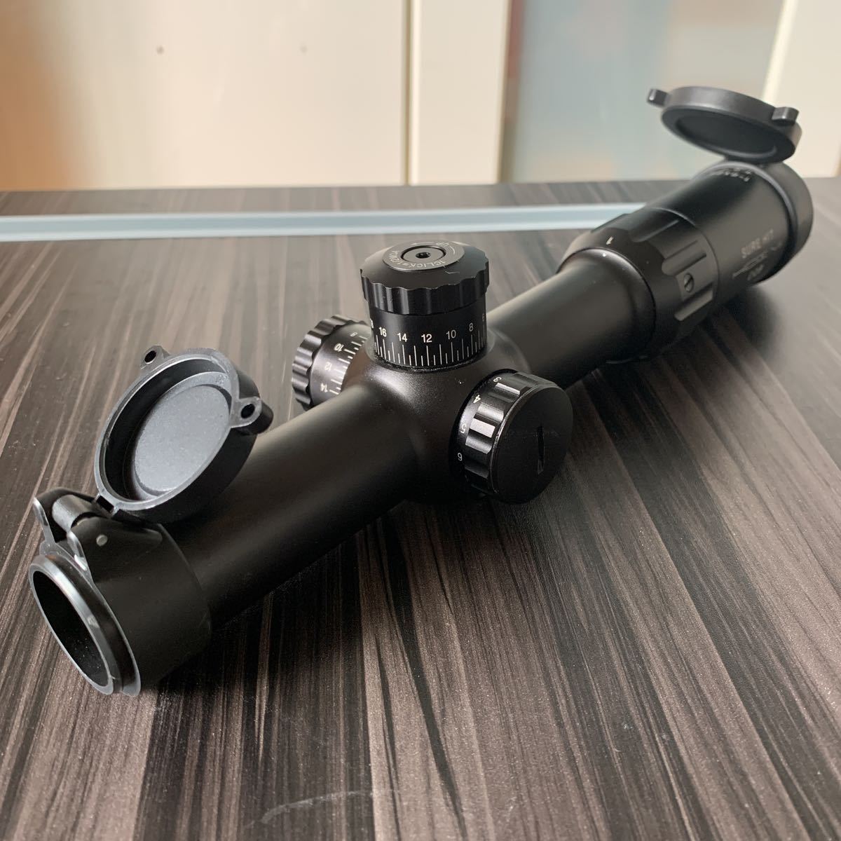 ノーベルアームズ SURE HIT 1624 IR HIDE7 CQB 1-6×24 30mm径 ショート