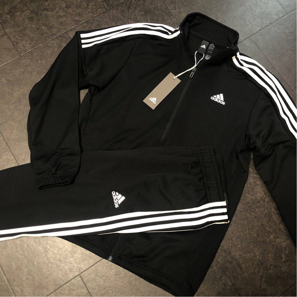  XO/3L/2XL 定価9889円 adidas ジャージ 上下 セットアップ ブラック 黒 大きいサイズ スリム 薄手 春夏 メンズ ジョガーパンツ ジャケット(アディダス)｜売買されたオークション情報、yahooの商品情 ジャージ
