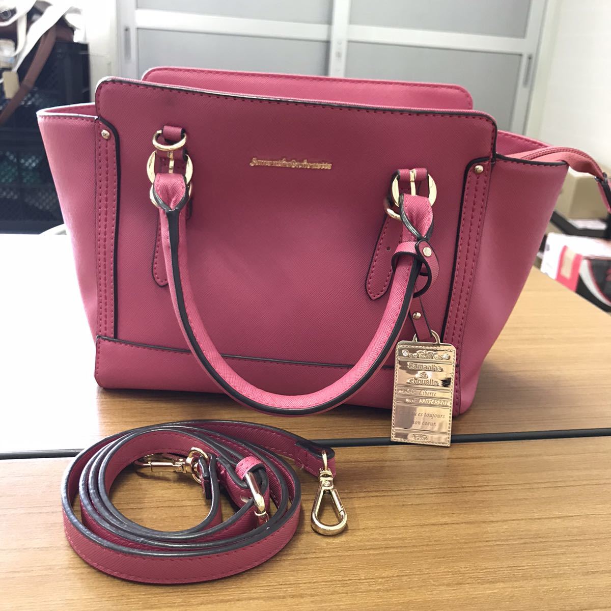 Samantha Chouette 2wayバッグ 0428 ハンドバッグ 売買されたオークション情報 Yahooの商品情報をアーカイブ公開 オークファン Aucfan Com