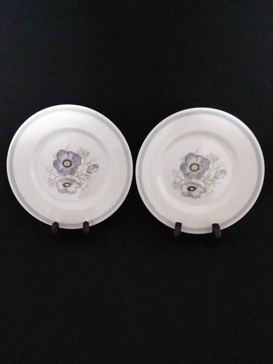  廃盤品WEDGWOOD ウェッジウッド スージークーパーデザイン グレンミスト ペアプレート17.8cm 美麗 清潔(ウェッジウッド)｜売買されたオークション情報、yahooの商品情報をアーカイブ公開 - オー ウェッジウッド