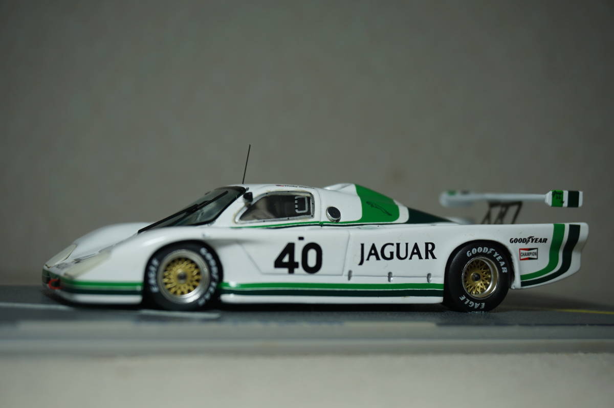 JAGUAR XJR15 - 1984 - 24 Heures du Mans - 1/43 AMR - F . Laplace ........ EUR 30,00 - FR