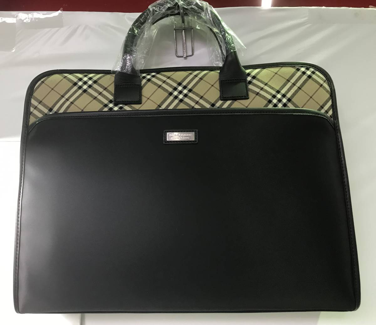 格安，品質保証 バッグ BURBERRY BLACK LABEL バーバリー ブラックレーベル ビジネスバッグ タグ付き ブラック T050745(その他)｜売買されたオークション情報、yahooの商品情報をアーカイブ公開 - オークファン 男性用