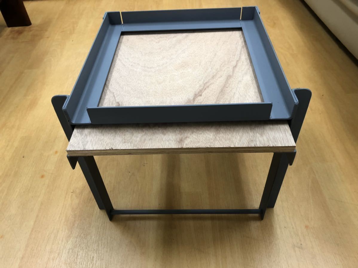 週末の養蜂 巣箱用鉄製台 ニホンミツバチ_2