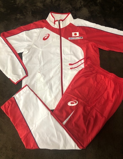 【人気SALE】 超 世界水泳 トビウオ ジャパン asics別注 選手支給ウェア上下 Ｏ TOBIUO JAPAN(オリンピック)｜売買されたオークション情報、yahooの商品情報をアーカイブ公開 - オークファン オリンピック