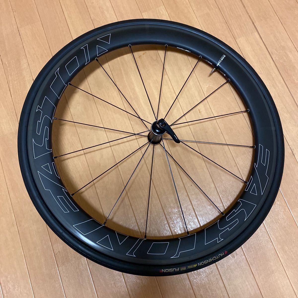  イーストンEC90AEROチューブレス 55mm ハッチンソン11ストーム25c EASTON(27インチ、700C)｜売買されたオークション情報、yahooの商品情報をアーカイブ公開 - オークファン ホイール（完組、手組）