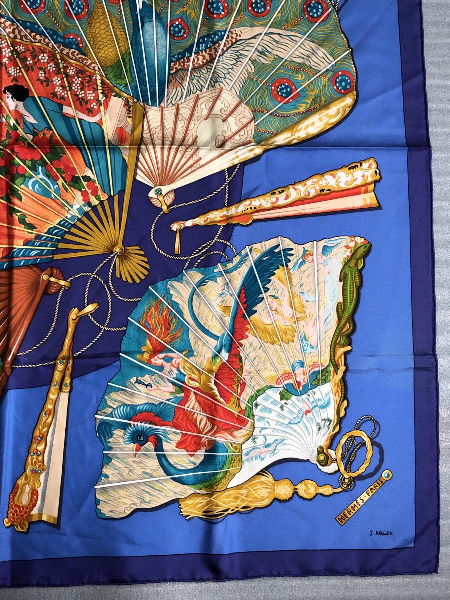 HERMES !! エルメス !! カレ90 青系 魅惑のそよ風 扇子 孔雀 乗馬 白鳥