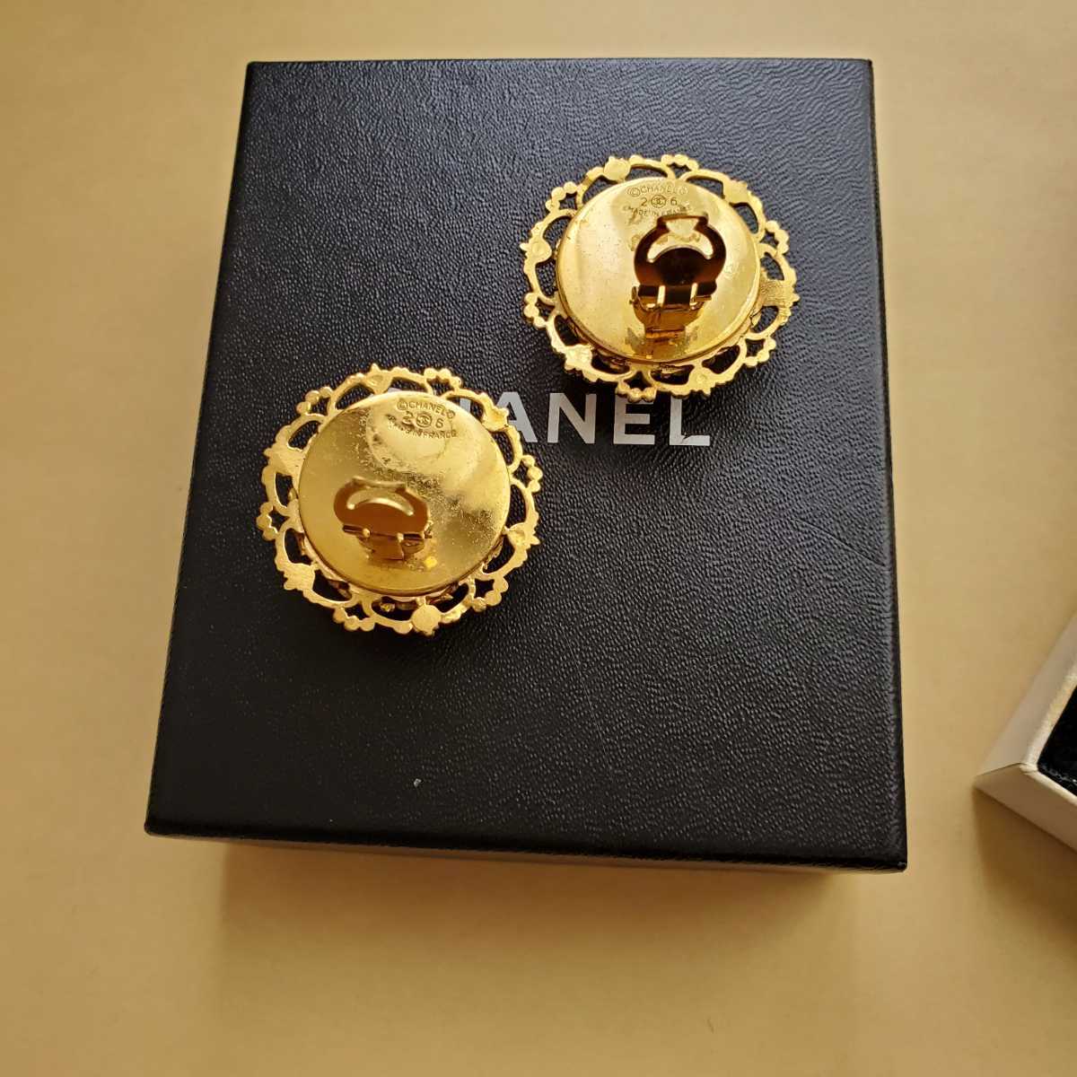 CHANEL シャネル ヴィンテージ ゴールドカラー パールイヤリング