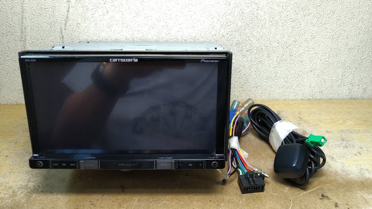 カロッツェリア メモリーナビ AVIC-RZ99 carrozzeria 楽ナビ