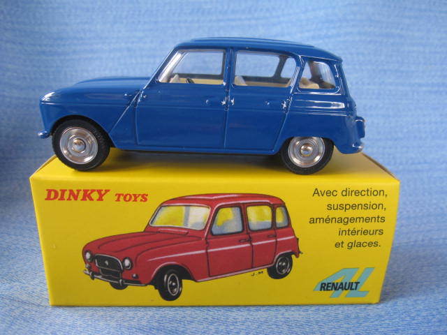Dinky No.518（復刻） ルノー4L 1/43