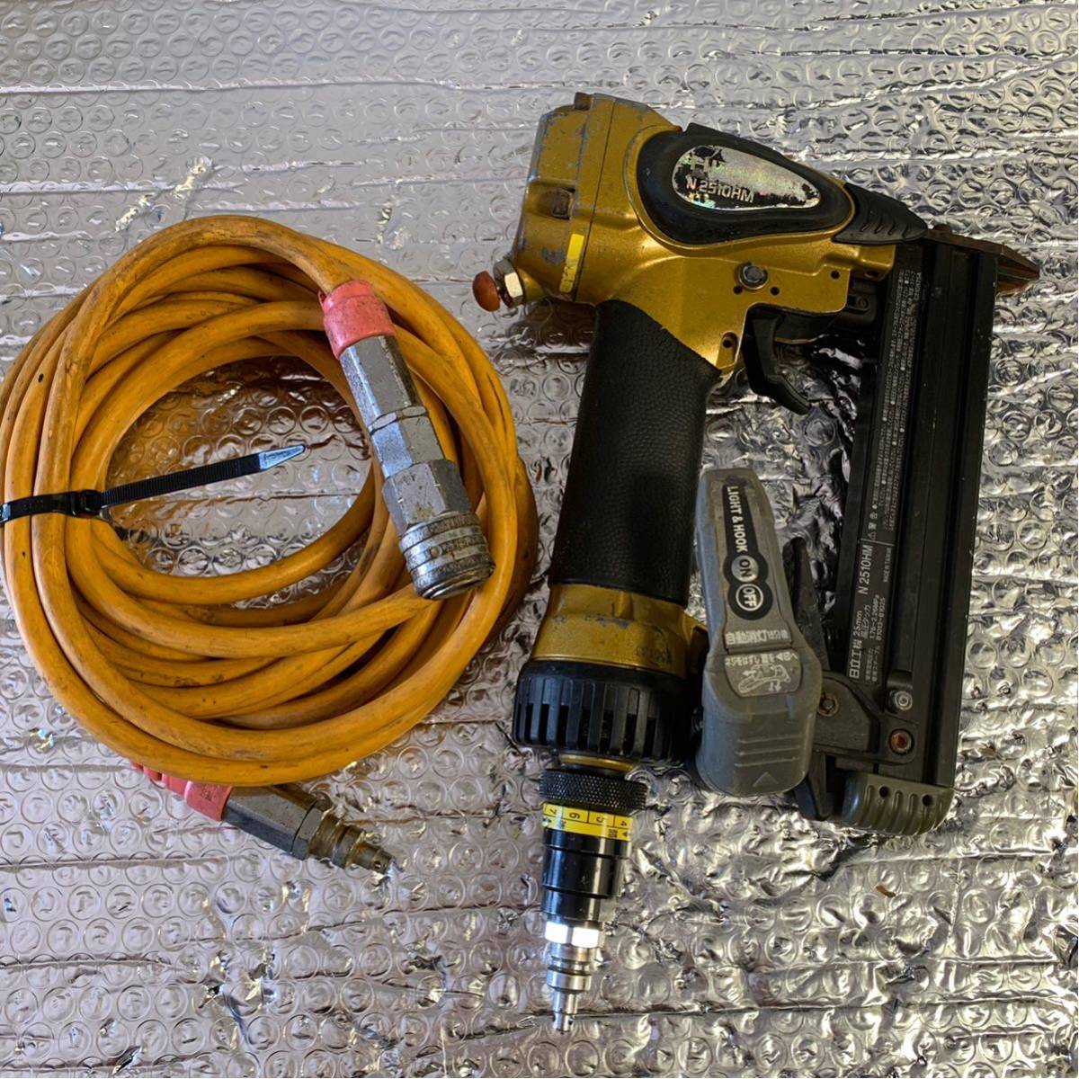 A812☆ 日立工機 HITACHI N2510HM 25mm 高圧エアタッカ 動作品 \u203b 