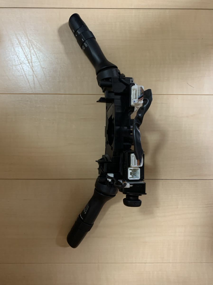 18マジェスタ バックフォグ ディマースイッチ付き 【公式通販】