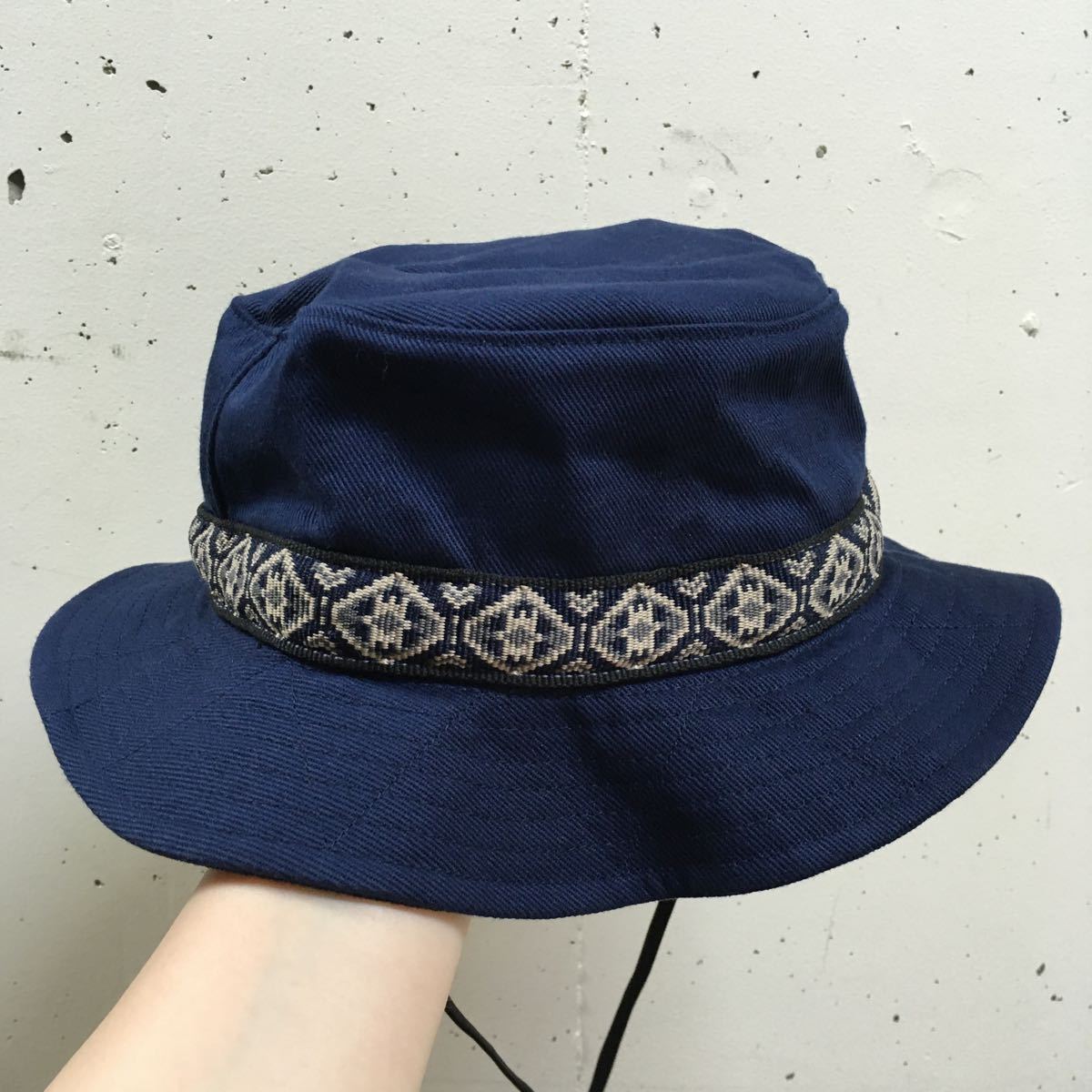 低価，SALE KAVU カブー サファリハット 帽子 紺 ネイビー メンズ Mサイズ 56cm アウトドア キャンプ コットン 日本製(帽子)｜売買されたオークション情報、yahooの商品情報をアーカイブ公開 - オークファン 帽子