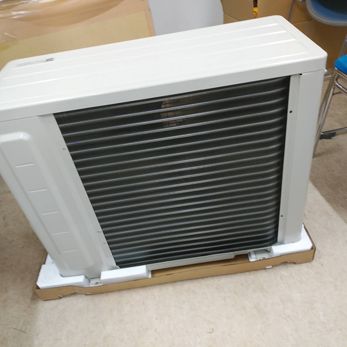 ダイキン Eシリーズ エアコン r-22 DAIKIN S22VTES-W ルームエアコン 