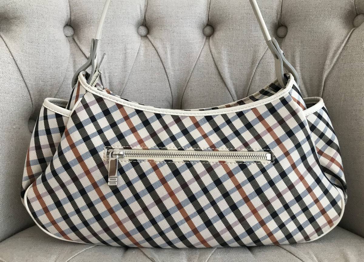 □新品未使用□DAKS□ダックス□英国王室御用達□イギリスブランド 