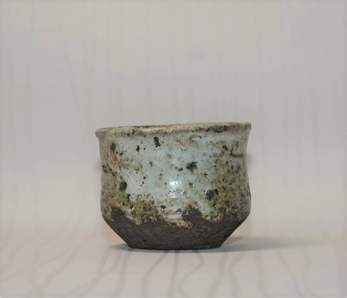 美品大和保男⁄萩焼⁄花瓶⁄共箱⁄共布⁄陶歴⁄非常に美しい作品 大和保男