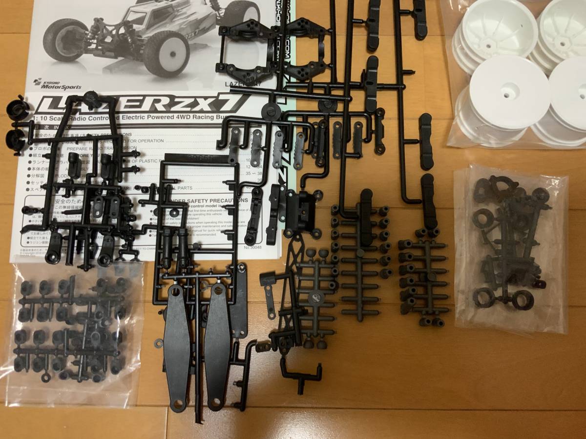 4WD | 1⁄10 レーシングバギー レーザーZX7.5 京商 RC EP 0 BLOG