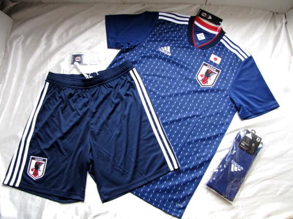 人気，大得価 adidas正規品 アディダス サッカー日本代表 2018 ホームユニホーム ゲームパンツ ソックスセット/紺 XOサイズ お得な3セット格安SALE(日本)｜売買されたオークション情報、yahooの商品情報をアー ユニフォーム
