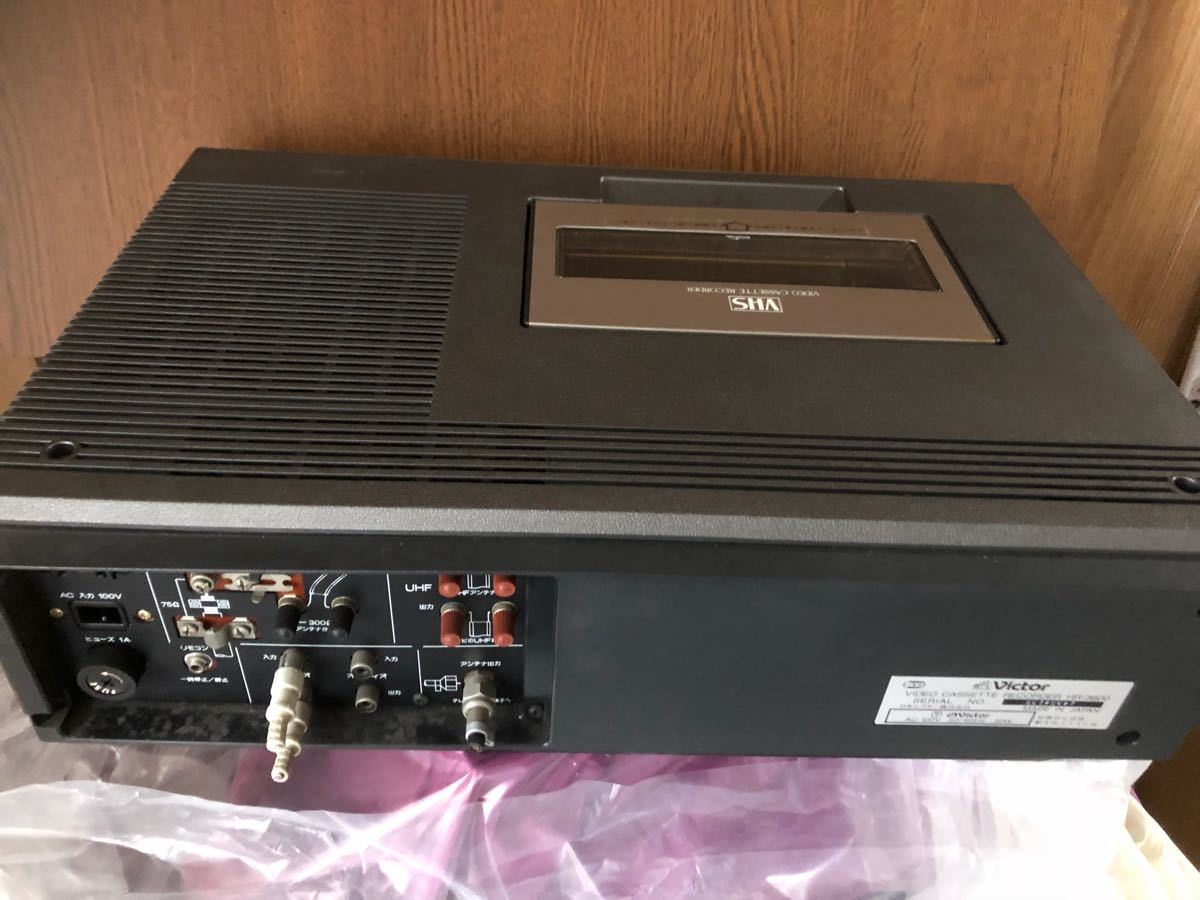 Victor ビクター VHSビデオデッキ HR-3600 中古 本体のみ 送料込 昭和