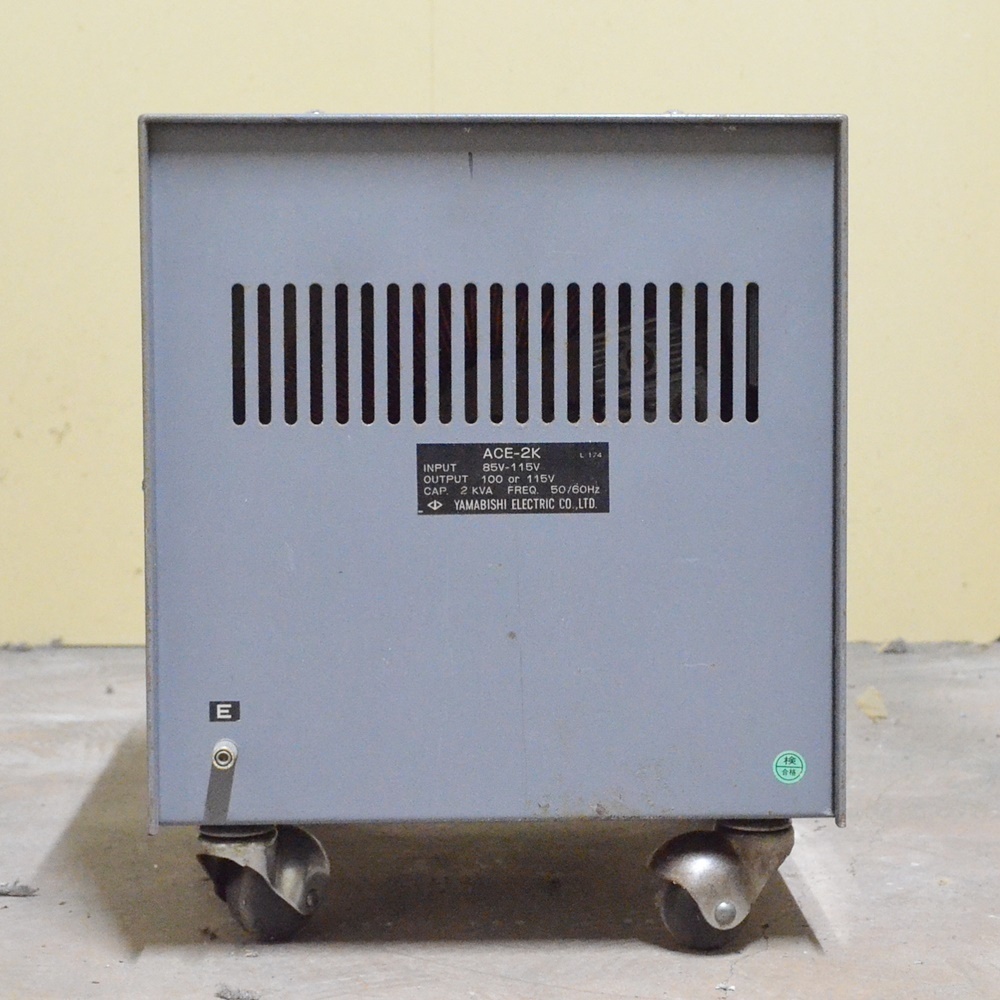 山菱 YAMABISHI ボルトエース VOLT ACE 自動電圧調整器 ACE-2K 85V-115V 50/60Hz(電動工具)｜売買され