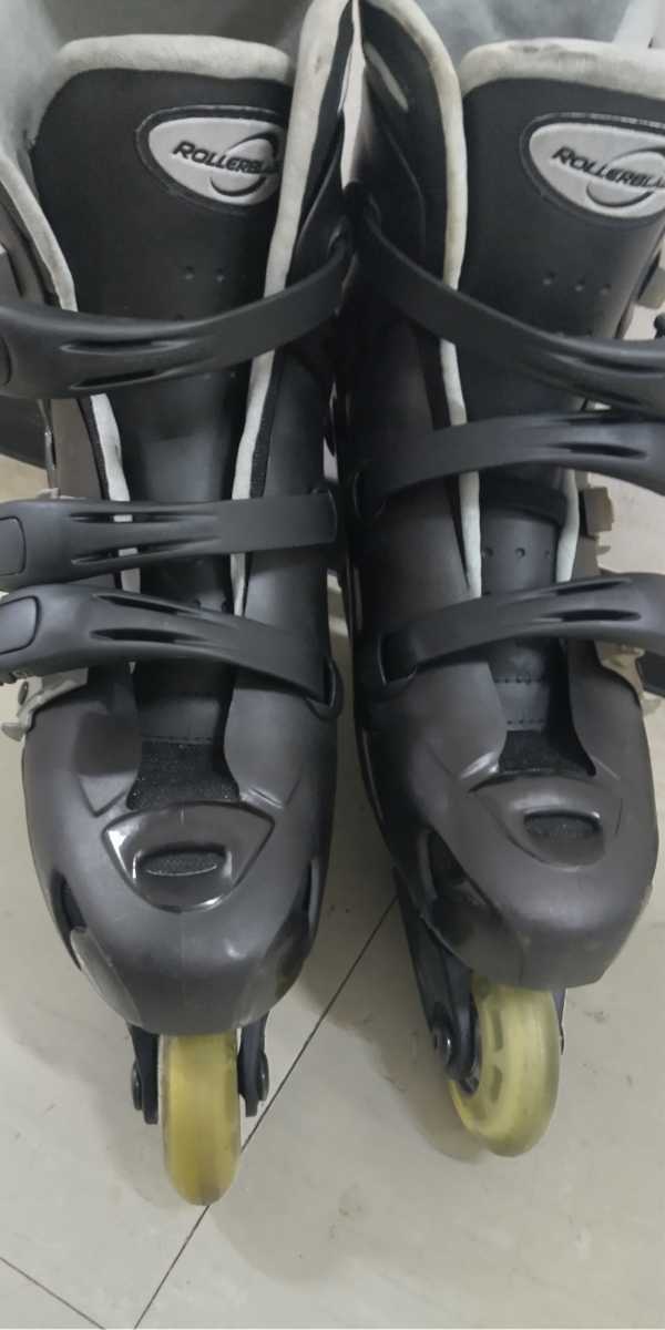 インラインスケート ROLLERBLADE ブーツ Rollerblade ローラーブレード - ローラーブレード(ROLLERBLADE)の販売ページ RB ローラー Xtremeinn ROLLERBLADE(ローラーブレード) APEX | LIGHTNING インライン 銀|