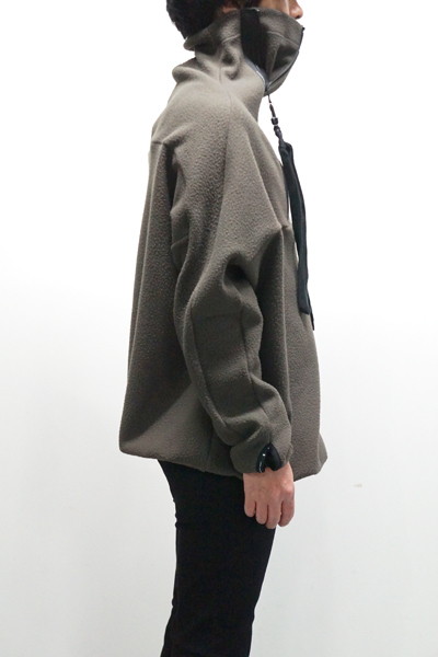 最新作 20AW 定価38500円 NILoS 二ルズ フリースプルオーバー 3 L 