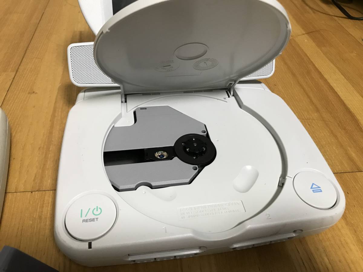 SCPH-100 PSone + SONY PSone本体+液晶モニターCOMBOの一式セット中古 
