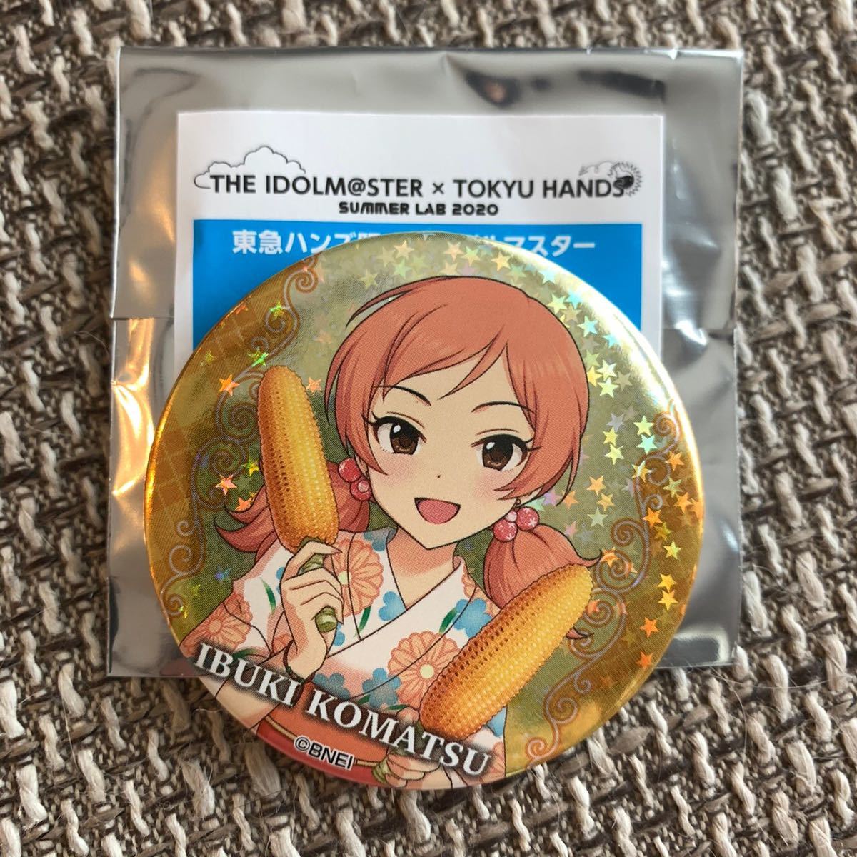 ☆ 東急ハンズ限定 アイドルマスター シンデレラガールズ デレマス トレーディング缶バッジ 第1弾 B 小松伊吹 ホロ レア 特別仕様 ☆_1