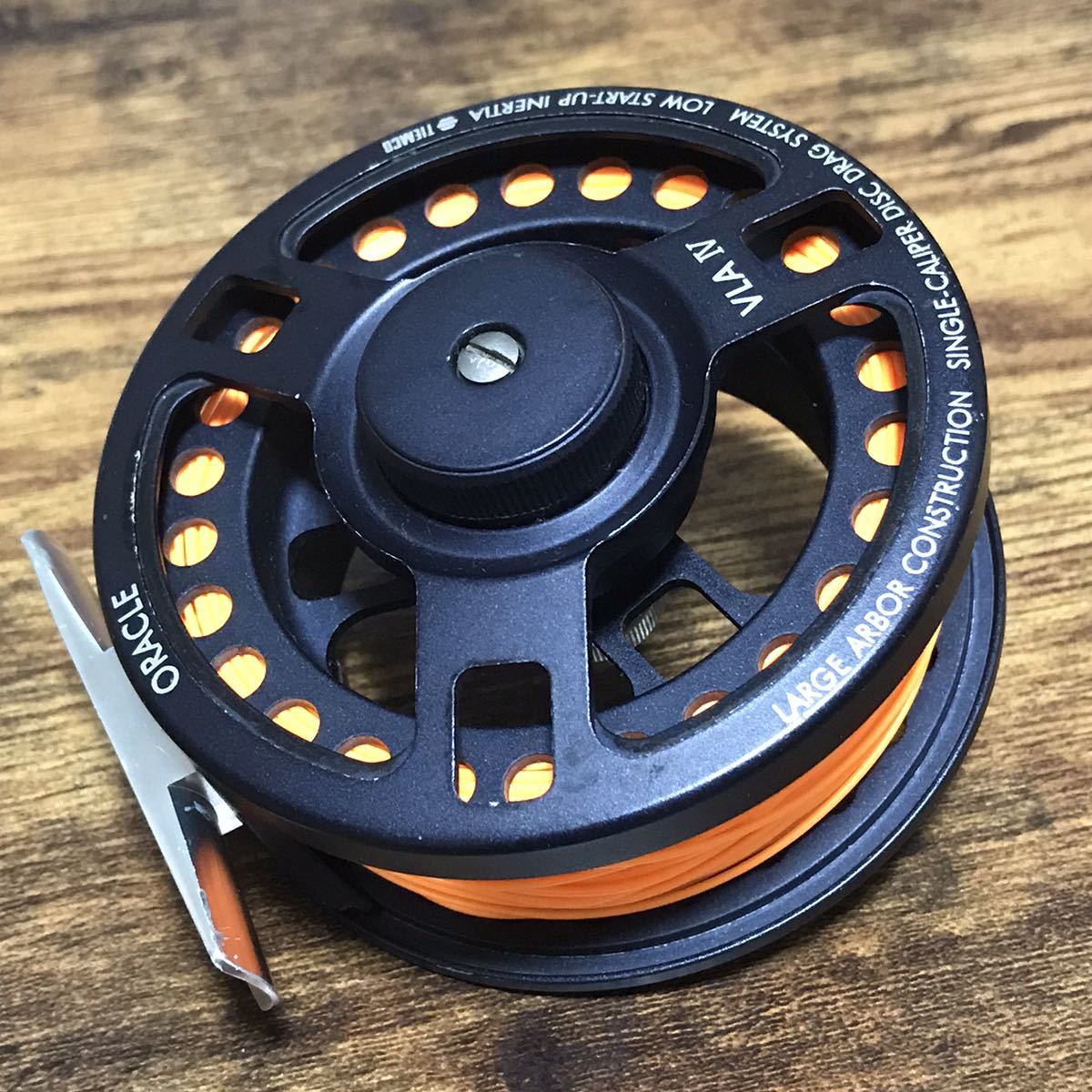 フライリール TIEMCO ティムコ ORACLE VLA Ⅳ おまけライン付き TIEMCO